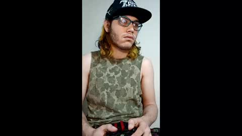 Snapshot of zacthefeetguy chatting on 02.08.26 ZactheFeetGuy online show from 02.08.26