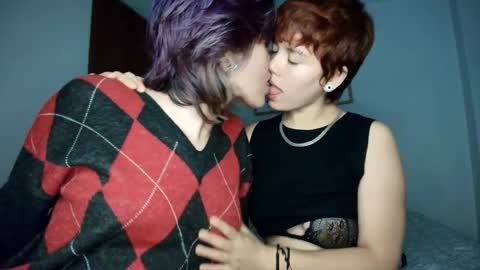 Snapshot of zafira_raven chatting on 02.15.26 zafira_raven online show from 02.15.26