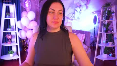 Zafiramoonn online show from 02.20.26