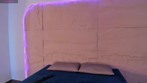 Zaha online show from 09.09.25