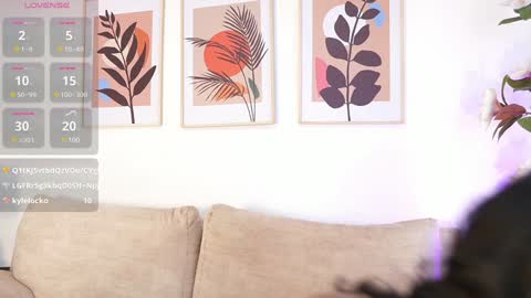 Zara Williams online show from 01.11.25