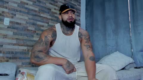 Snapshot of zain_diesel7 chatting on 02.04.25 INSTAGRAM yormanfit7 online show from 02.04.25