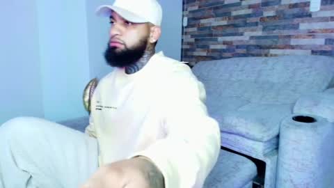 Snapshot of zain_diesel7 chatting on 09.22.25 INSTAGRAM yormanfit7 online show from 09.22.25