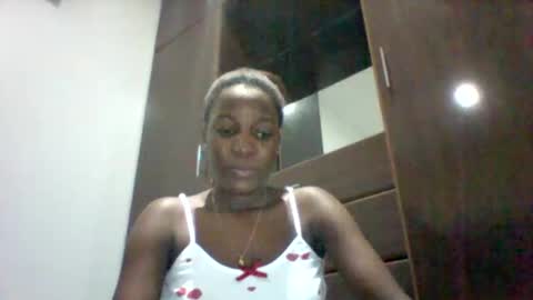 Snapshot of zainxxxx chatting on 04.19.26 zainxxxx online show from 04.19.26