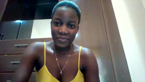 Snapshot of zainxxxx chatting on 05.03.26 zainxxxx online show from 05.03.26