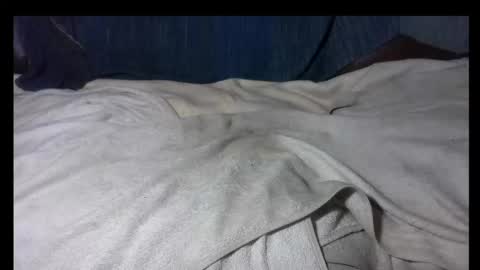 pollasucia13 online show from 11.30.25