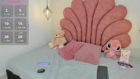 Snapshot of zamanthapalmer chatting on 10.06.25 zamantha online show from 10.06.25