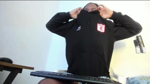 Snapshot of zamara__ chatting on 10.01.25 Zamara online show from 10.01.25