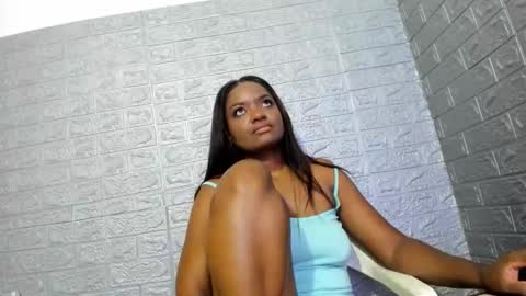 Snapshot of zamara__ chatting on 10.31.25 Zamara online show from 10.31.25