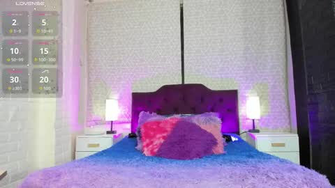 Zamara Kleii online show from 11.27.25