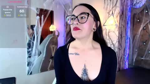   online show from 10.25.25