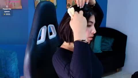 zamira_taylor online show from 10.21.25