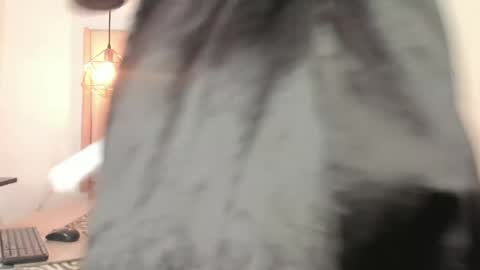 ZAMIRA online show from 04.02.26