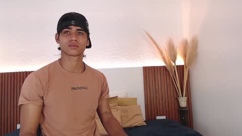 Zander online show from 12.06.24