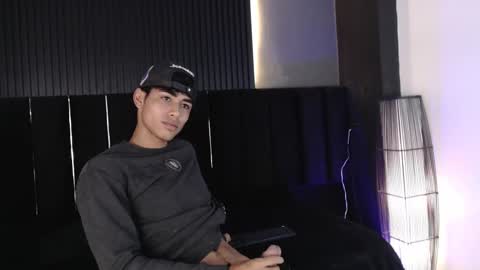 Zander online show from 03.01.25