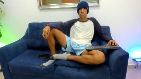 Snapshot of zane_belville chatting on 05.16.26 Zane Belville online show from 05.16.26