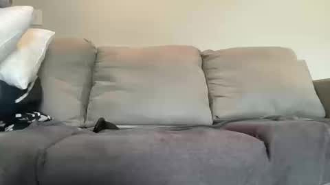 Snapshot of zaned_ chatting on 10.11.25 Zane D online show from 10.11.25