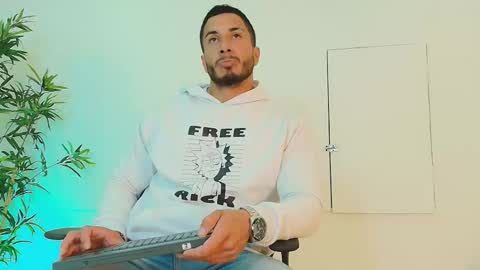 Snapshot of zanemaverick chatting on 02.06.26 zanemaverick online show from 02.06.26