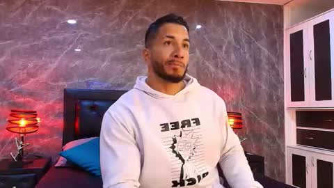 Snapshot of zanemaverick chatting on 02.27.26 zanemaverick online show from 02.27.26