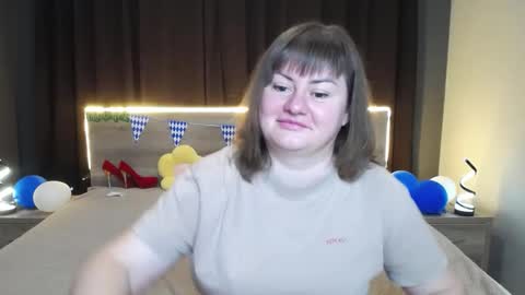 Snapshot of zannadreil chatting on 10.06.25 zannadreil online show from 10.06.25