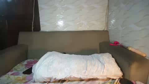 Zara Dane online show from 10.12.25