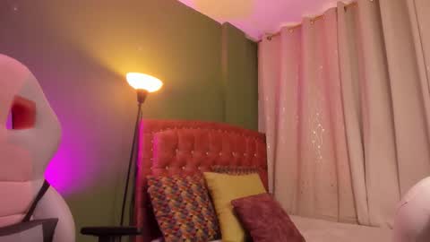 Zara . online show from 12.04.25