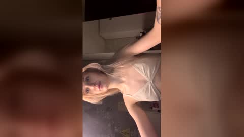 Snapshot of zaramontel chatting on 01.08.26 zaramontel online show from 01.08.26