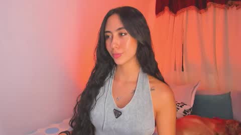 Snapshot of zaraparkers chatting on 10.24.25 online show from 10.24.25