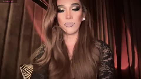 Snapshot of zarastoy chatting on 10.25.25 zarastoy online show from 10.25.25