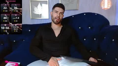 Snapshot of zarekfox chatting on 10.22.25 Zarek online show from 10.22.25