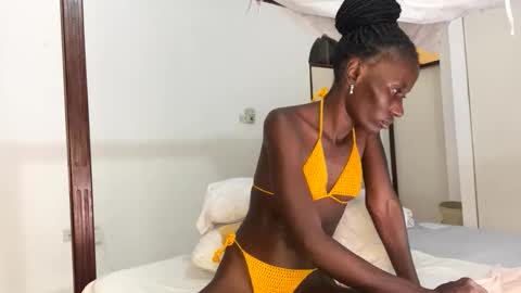 Snapshot of zaria_amara chatting on 06.04.26 zaria_amara online show from 06.04.26