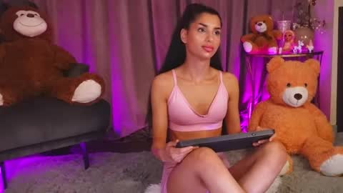 zariaavera online show from 05.16.26