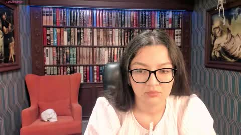 Zarifa online show from 09.12.25