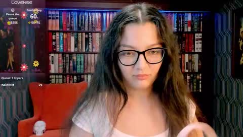 Zarifa online show from 10.19.25