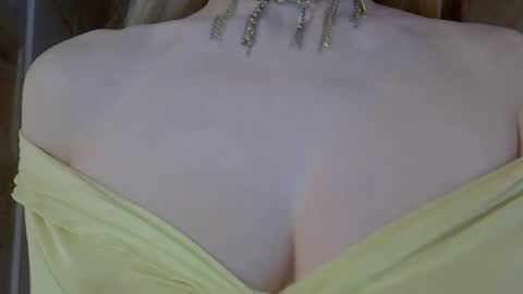 Zarina Swift online show from 03.12.26