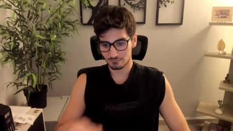 Snapshot of zarthurboy chatting on 06.06.26 Arthur online show from 06.06.26