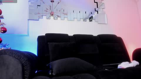  Zayda  online show from 12.24.24