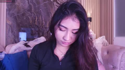 Snapshot of zayda_ chatting on 10.11.25 Zayda online show from 10.11.25