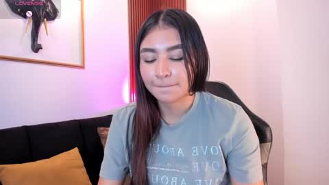 Snapshot of zayda_ chatting on 10.14.25 Zayda online show from 10.14.25