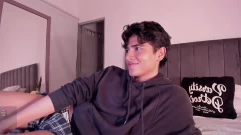 Hii im Zay.                 I save money for education. PVT Open. online show from 12.16.25