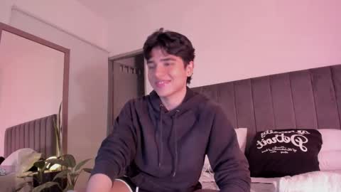 Hii im Zay.                 I save money for education. PVT Open. online show from 03.04.26