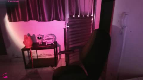 Zayra Pink online show from 02.02.26