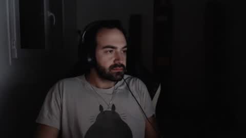 Snapshot of zazou3113 chatting on 01.06.25 Grizzly Bear online show from 01.06.25