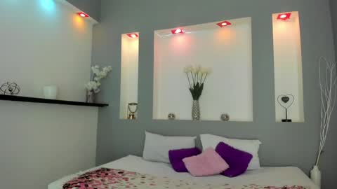 Snapshot of zean_lee chatting on 01.18.25 Karolyne online show from 01.18.25