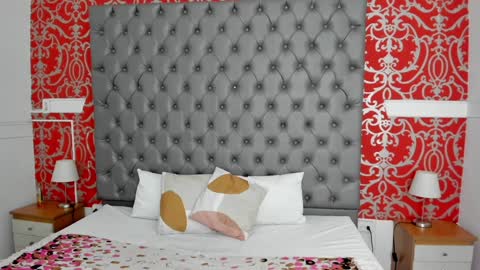 Snapshot of zean_lee chatting on 02.01.25 Karolyne online show from 02.01.25