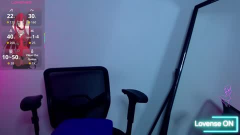 Snapshot of zean_lee chatting on 11.03.25 Karolyne online show from 11.03.25