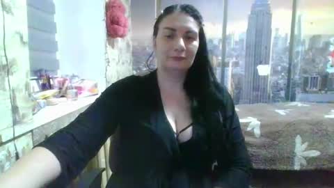 ZefirkaAxe online show from 01.18.25