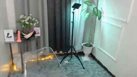 zelainalovetocum online show from 03.05.25