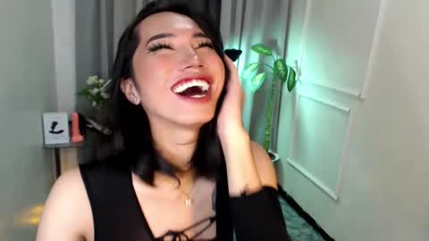 zelainalovetocum online show from 03.05.25