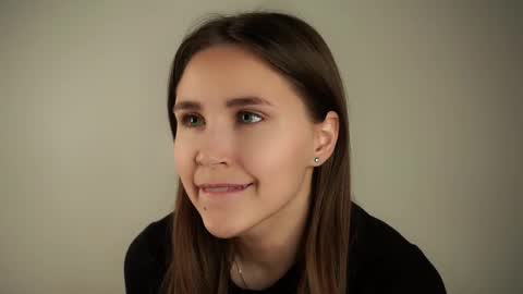 Emilia online show from 09.28.25